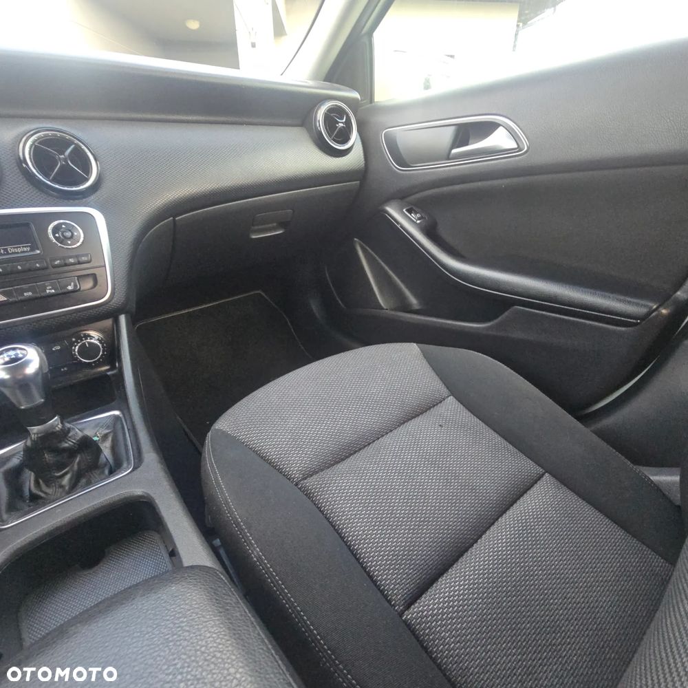 Mercedes-Benz Klasa A 200 - 24