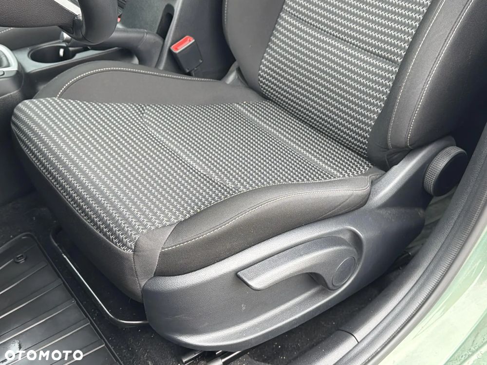 Kia Ceed 1.5 T-GDI M - 14