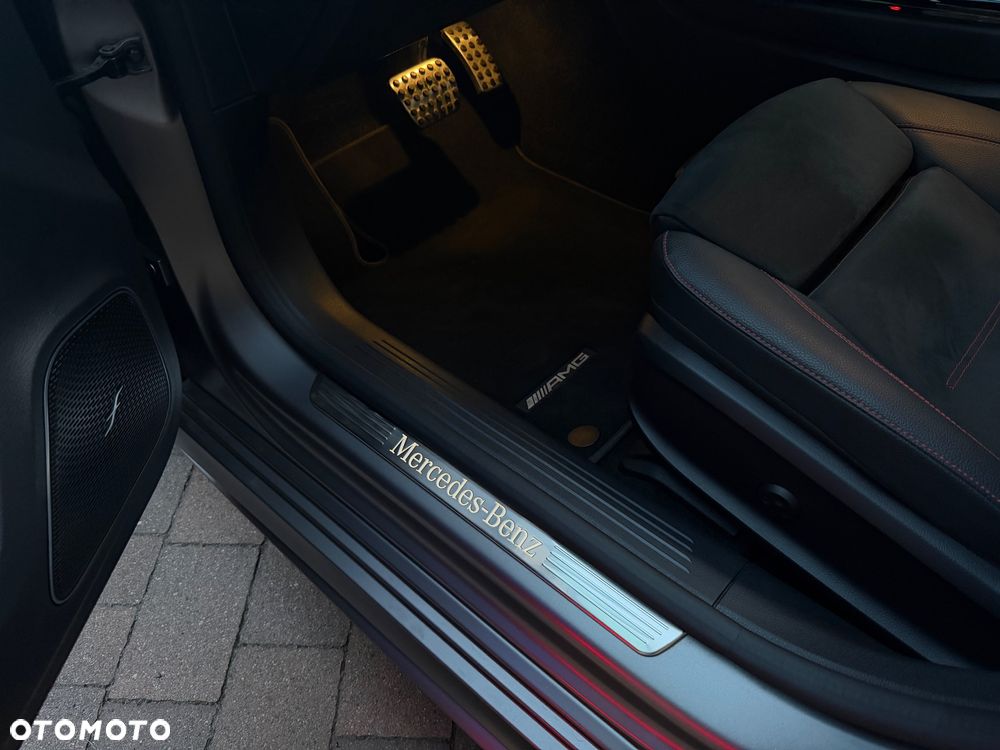 Mercedes-Benz Klasa A 250 4Matic 8G-DCT Edition AMG Line - 17