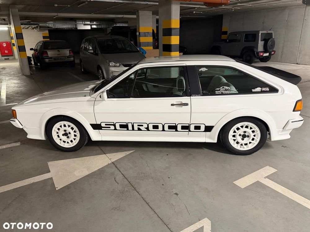 Volkswagen Scirocco - 8