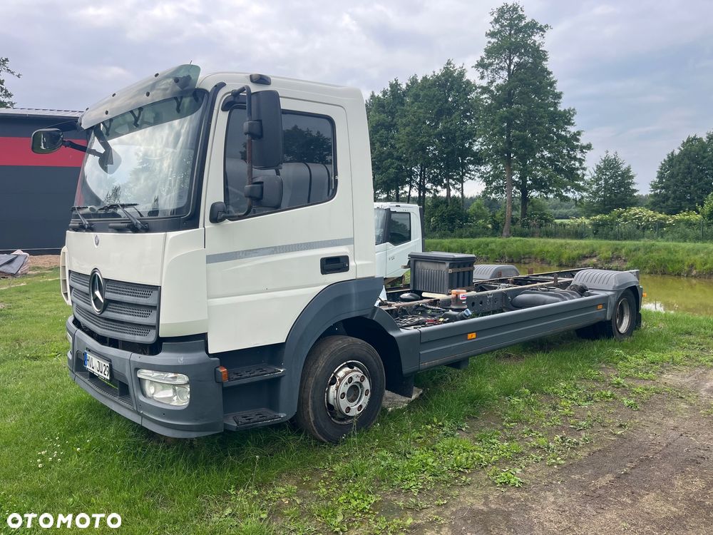 Mercedes-Benz Atego 1221 Bez Zabudowy! Sprowadzony Rama do zabudowy Winda ( Laweta Pomoc Drogowa Firanka Chłodnia Wywrotka nie 1523 1524 1530 1230) - 3