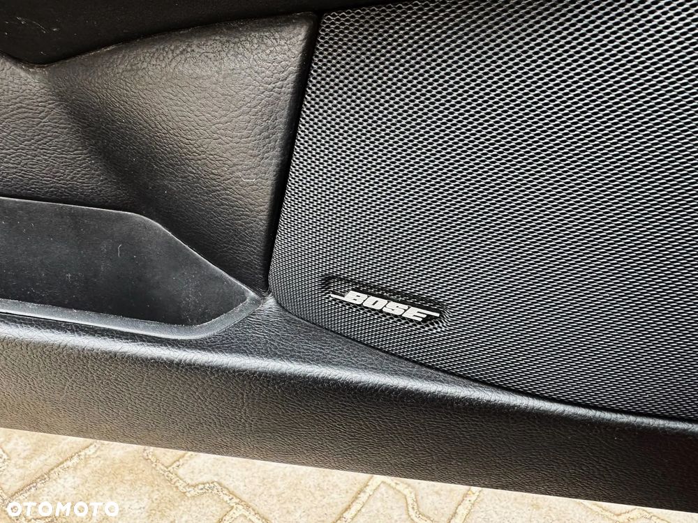 Chevrolet Corvette - 18