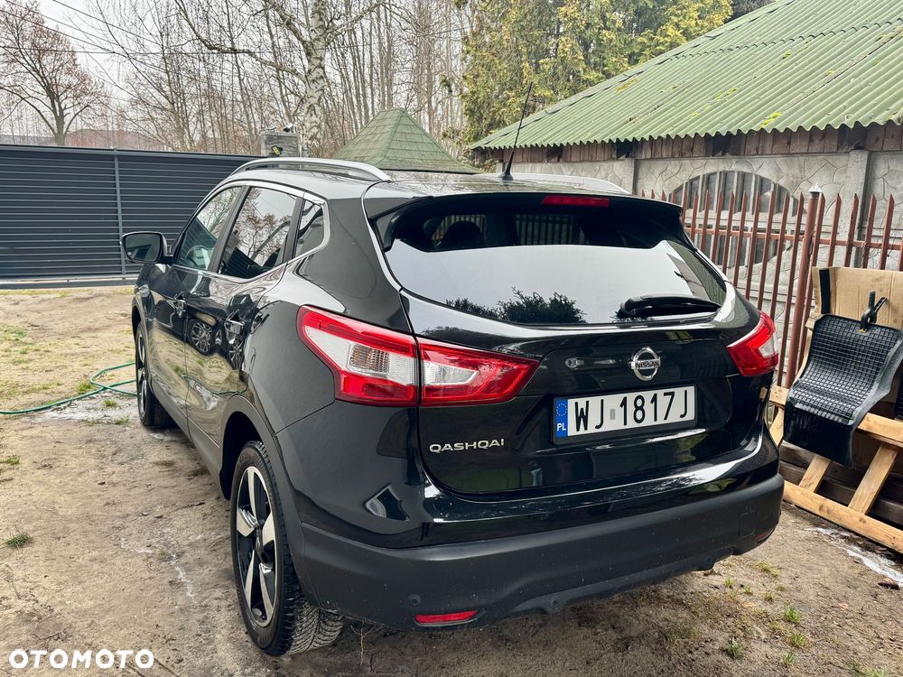 Nissan Qashqai 1.2 DIG-T N-Connecta EU6 - 7