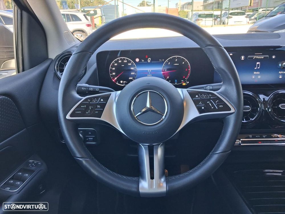Mercedes-Benz B 180 d Style Plus Aut. - 19