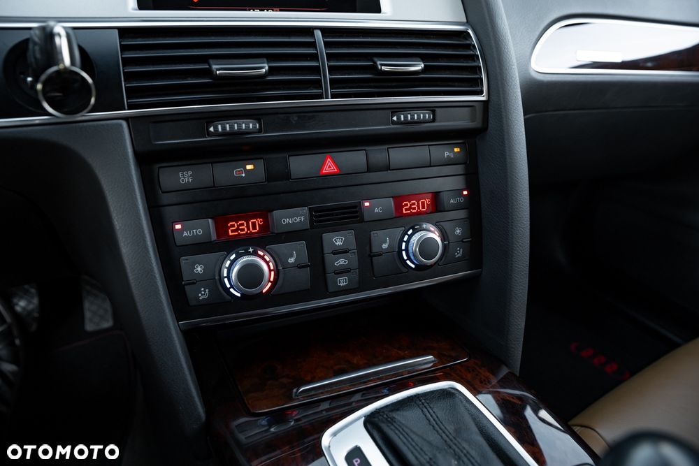 Audi A6 Avant 3.0 TFSI quattro tiptronic - 37