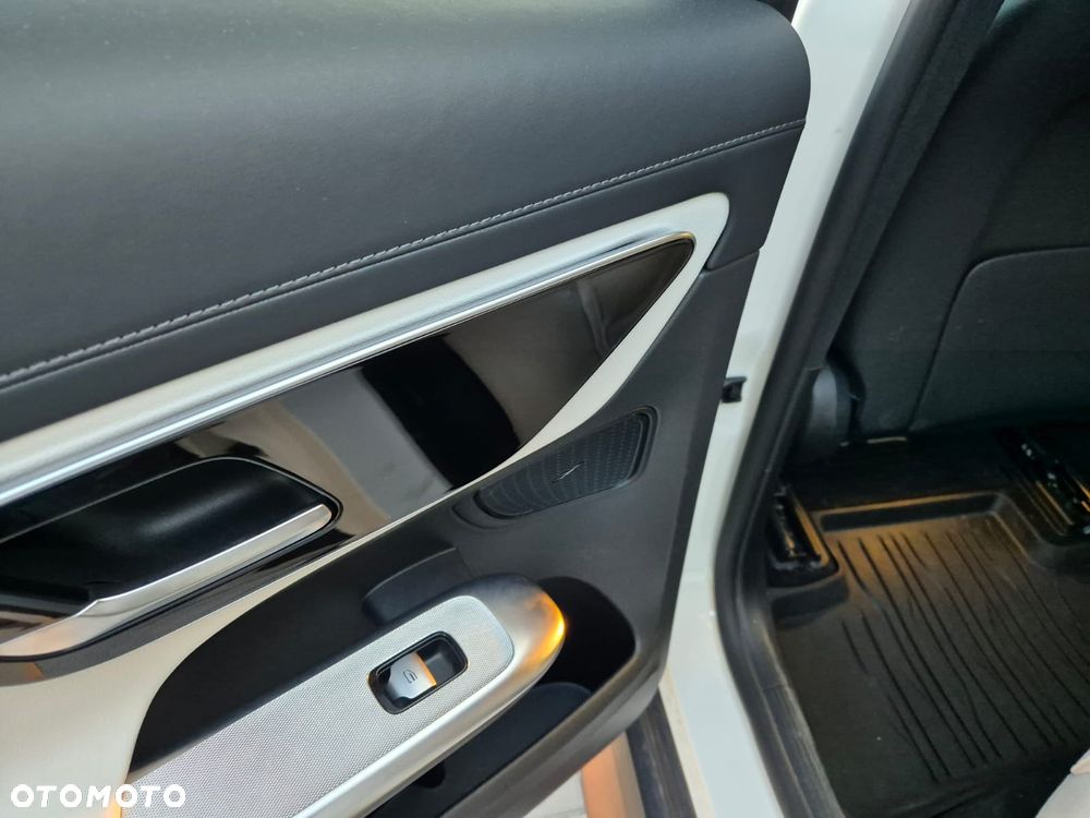 Mercedes-Benz GLC 220 d mHEV 4-Matic AMG Line - 14