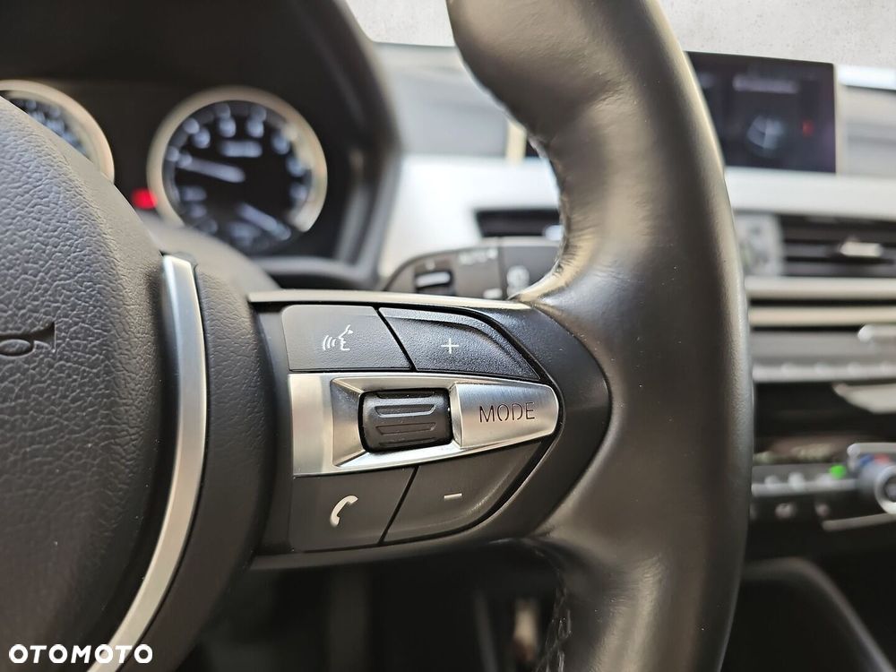 BMW X1 - 13