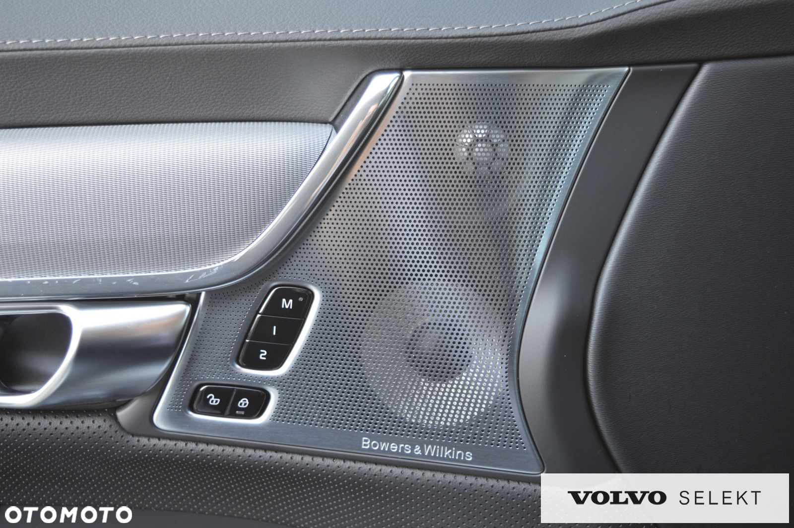 Volvo V90 Cross Country - 22