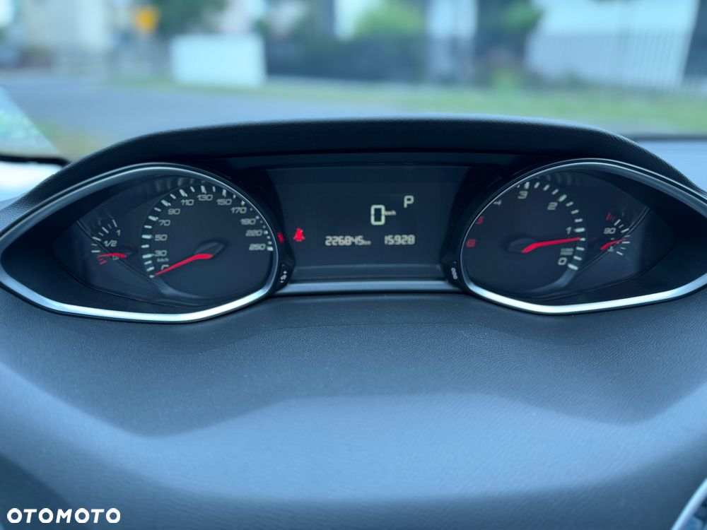 Peugeot 308 - 17