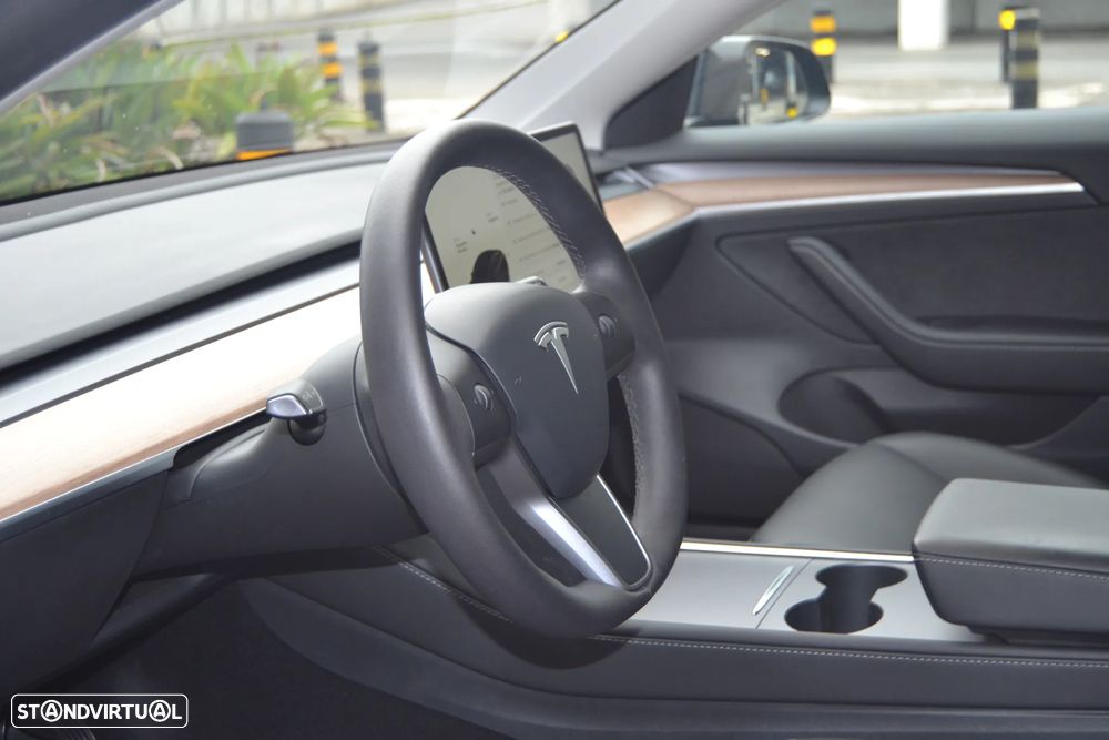 Tesla Model 3 Standard RWD - 10