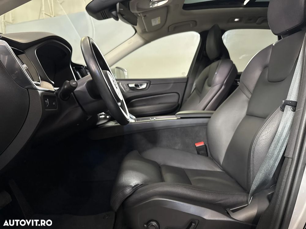 Volvo XC 60 - 25