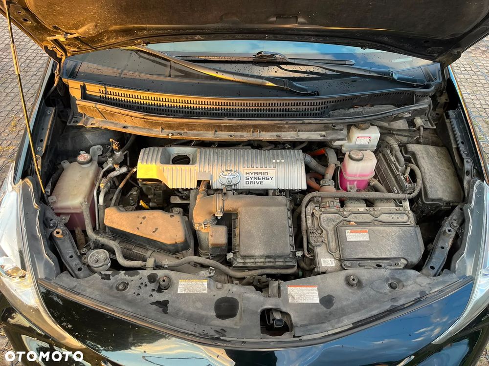 Toyota Prius+ - 22