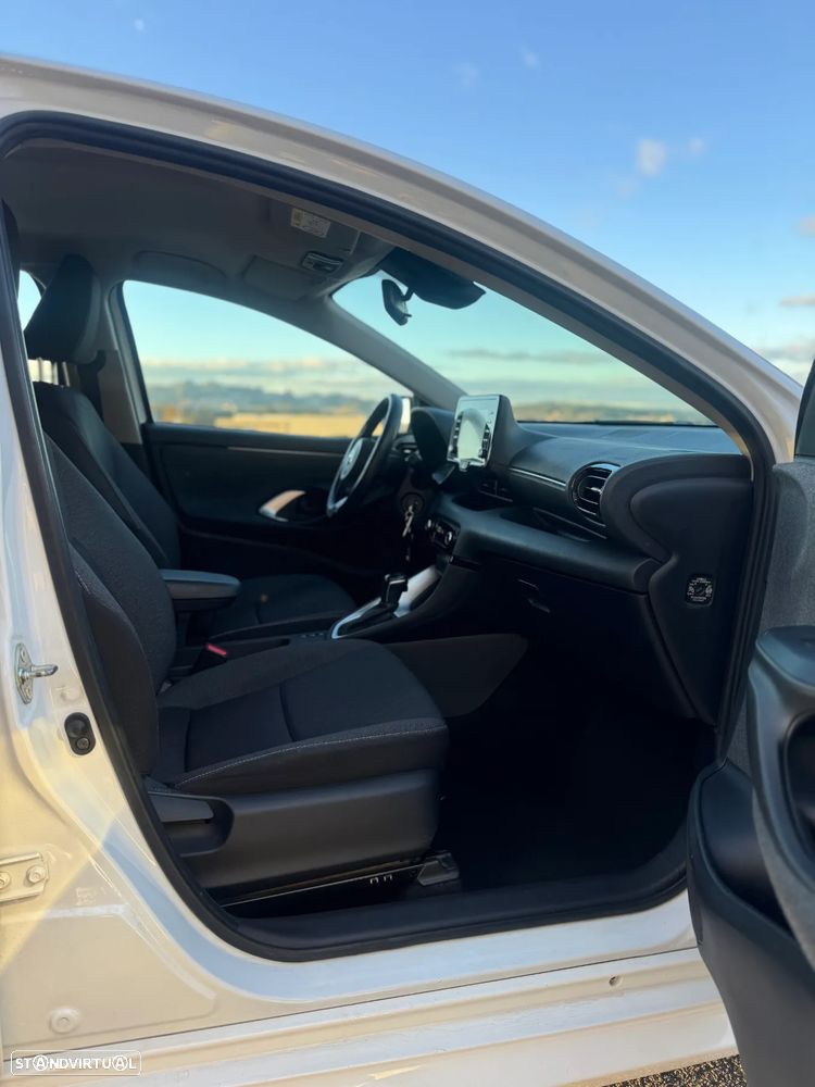 Toyota Yaris 1.5 HDF Comfort - 19