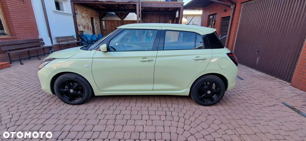 Suzuki Swift 2024 photo 3
