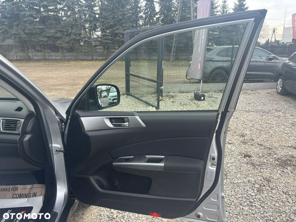 Subaru Forester - 36