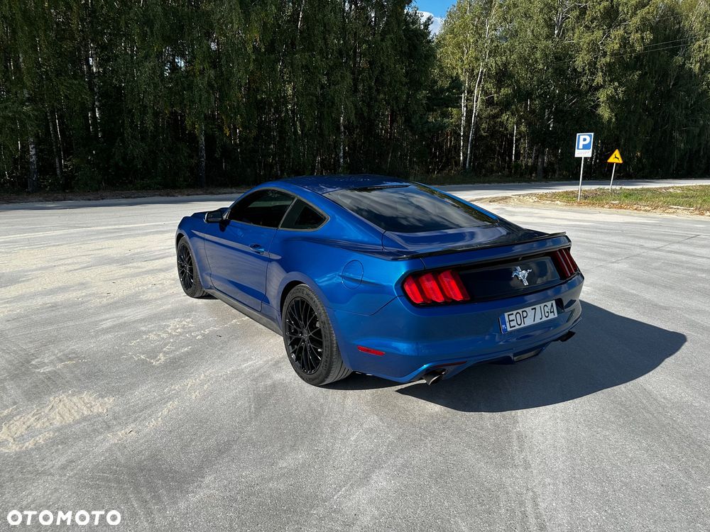 Ford Mustang 3.7 V6 - 4