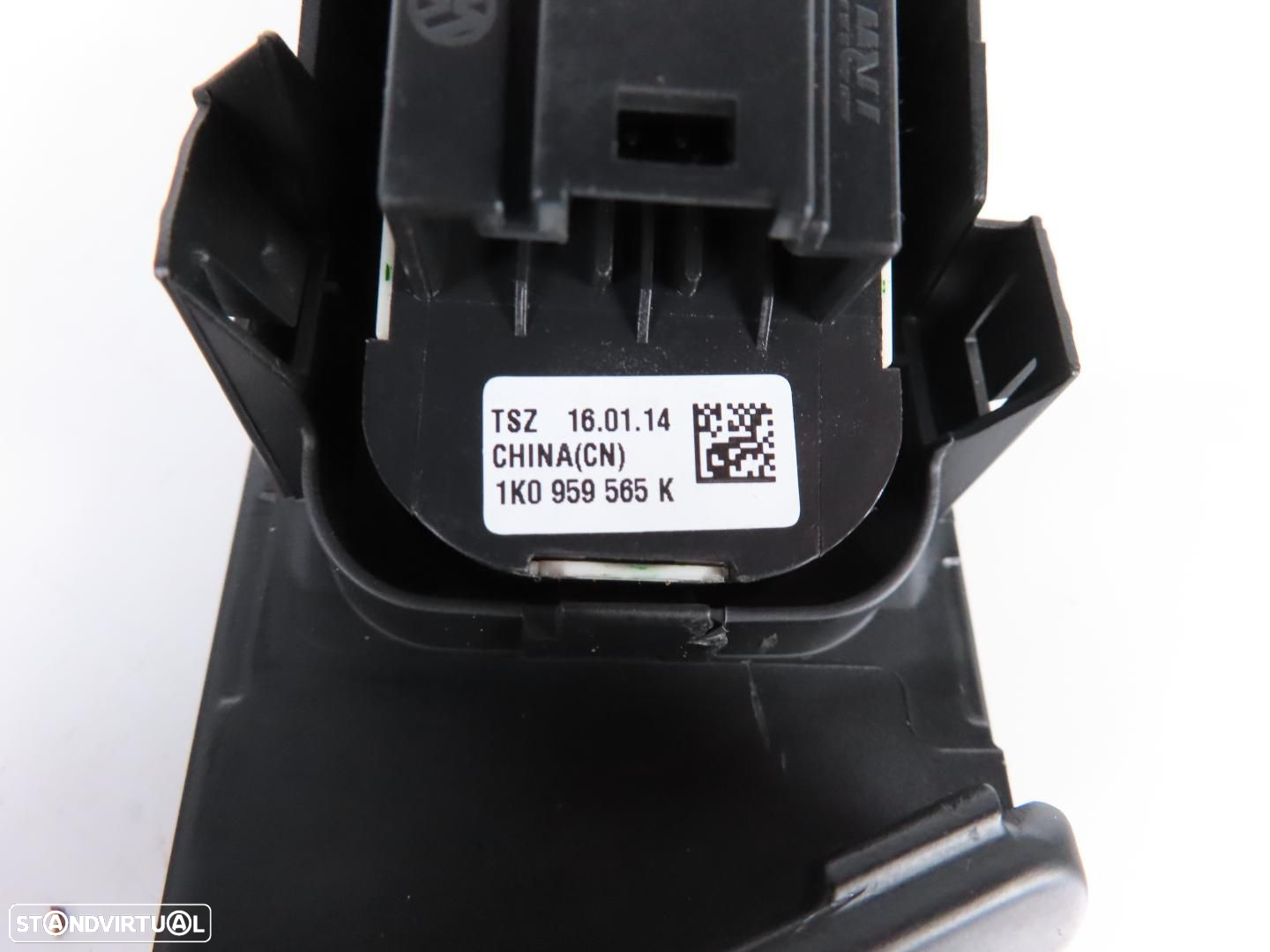 Interruptor / Botão vidros Esquerdo/Frente Usado / Original VW PASSAT (362)/VW P... - 6