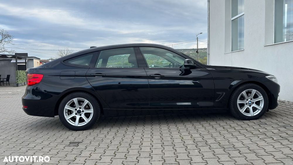 BMW Seria 3 320d Aut. Sport Line - 10