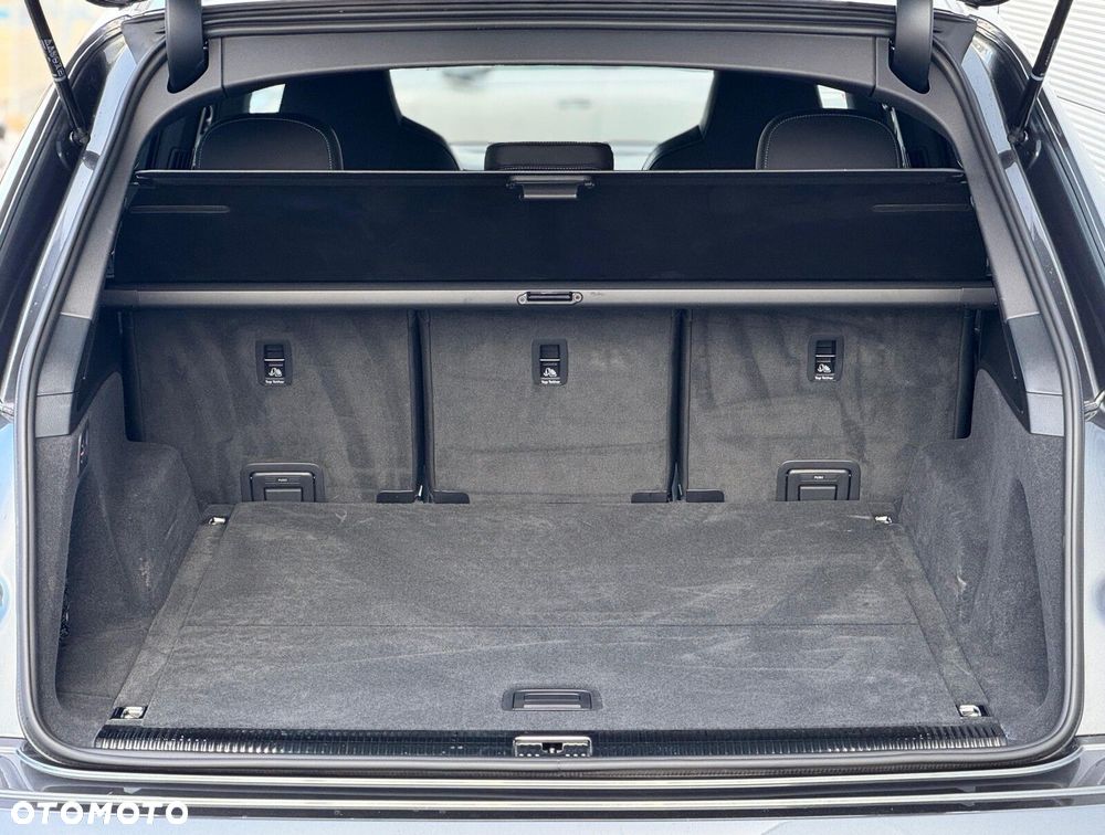 Audi Q7 55 TFSI mHEV Quattro S Line Tiptr - 33