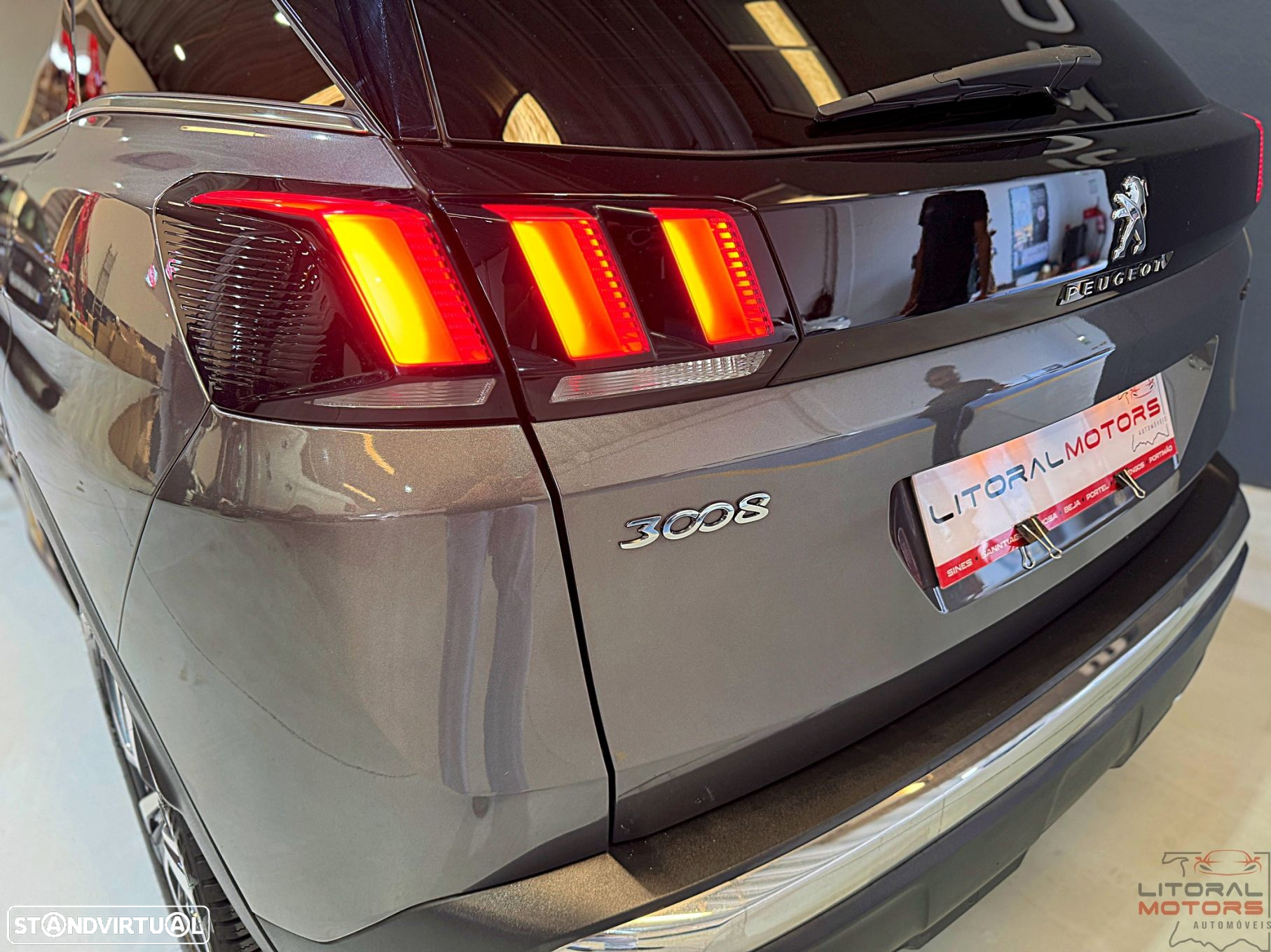 Peugeot 3008 1.2 PureTech GT Line EAT6 - 8
