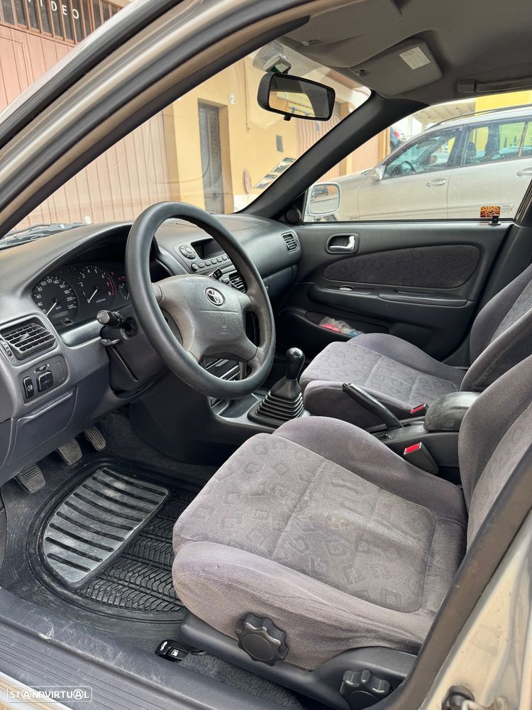 Toyota Corolla L/B 1.4 Sol AC - 11