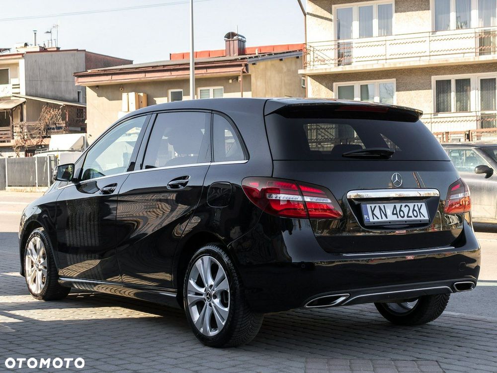 Mercedes-Benz Klasa B 180 (BlueEFFICIENCY) 7G-DCT - 25