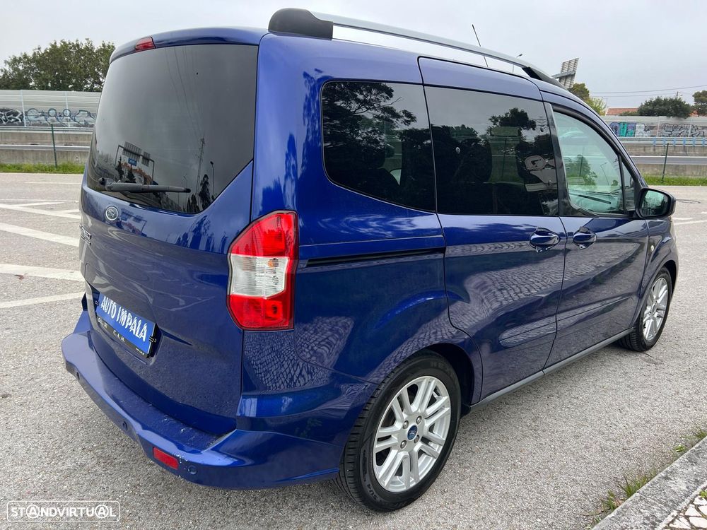 Ford Tourneo Courier - 5