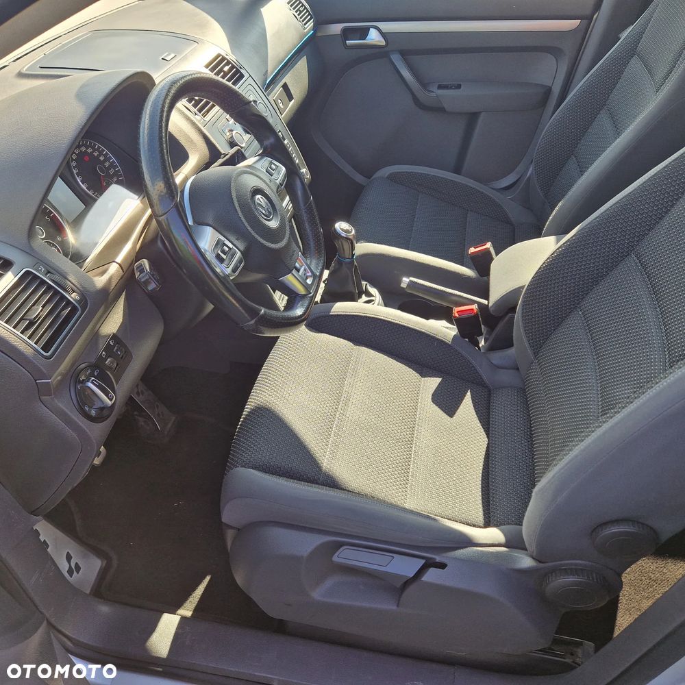 Volkswagen Touran 2.0 TDI DPF R-Line Edition - 13
