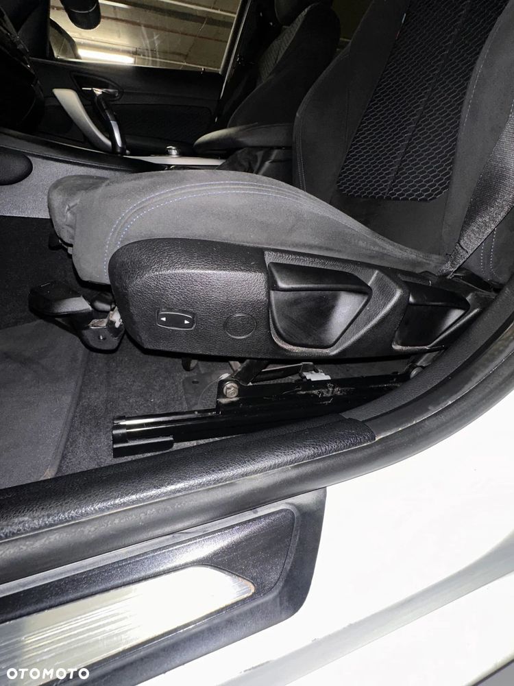 BMW Seria 1 118d M Sport - 24