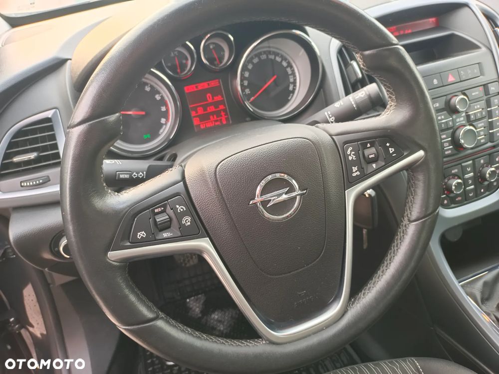 Opel Astra - 12