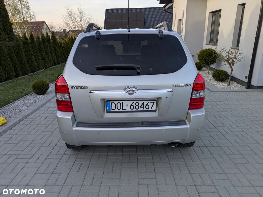 Hyundai Tucson 2.0 4WD GLS - 6