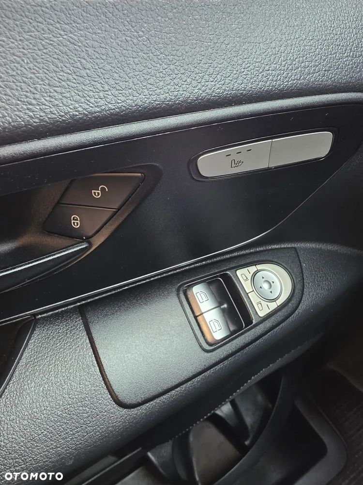 Mercedes-Benz Vito 447 klima Tempomat 145700 km long silnik 2,2 vivaro trafic custom - 28