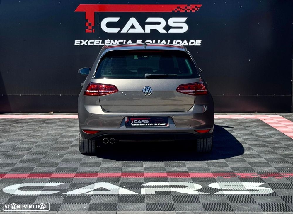 VW Golf - 5
