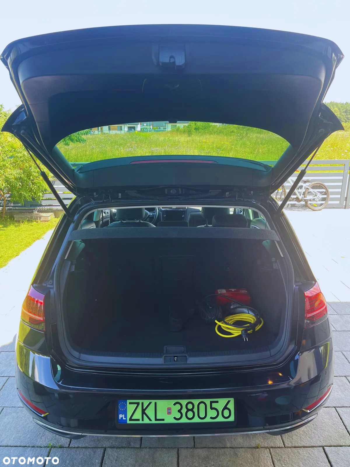 Volkswagen Golf e-Golf - 17