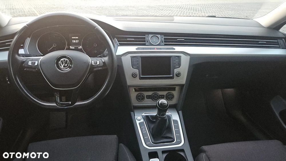 Volkswagen Passat 1.4 TSI BMT ACT Comfortline - 27