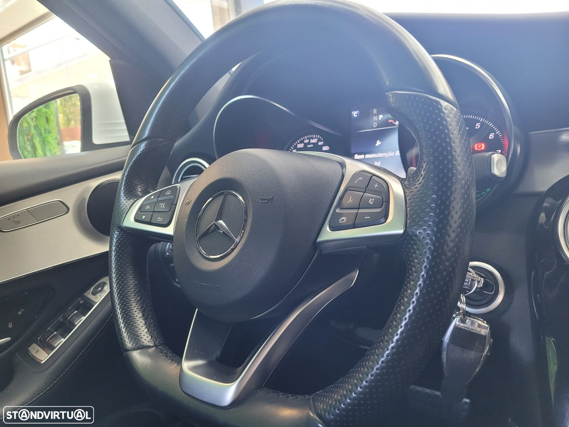 Mercedes-Benz GLC 350 e AMG Line 4-Matic - 29