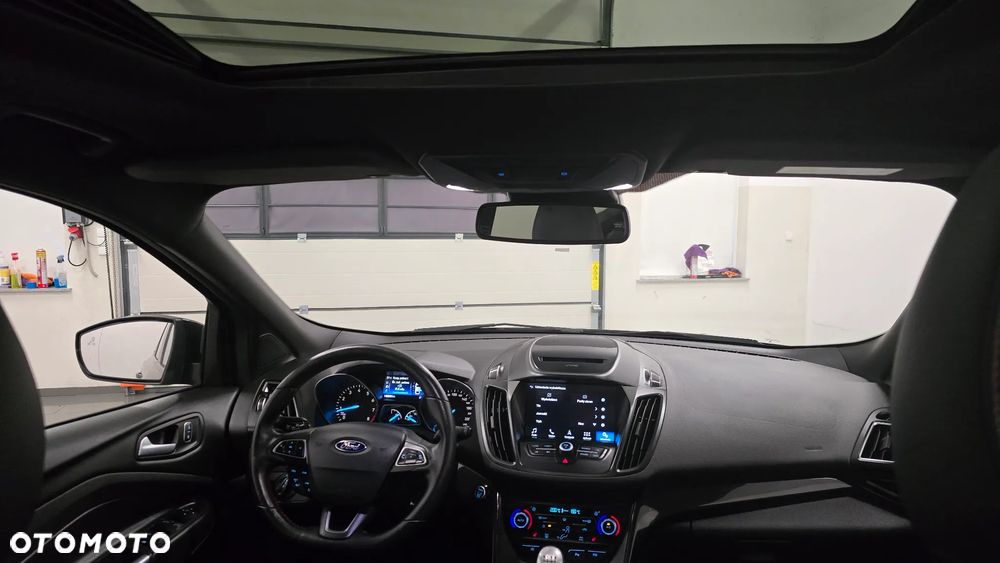 Ford Kuga 1.5 EcoBoost FWD ST-Line - 15