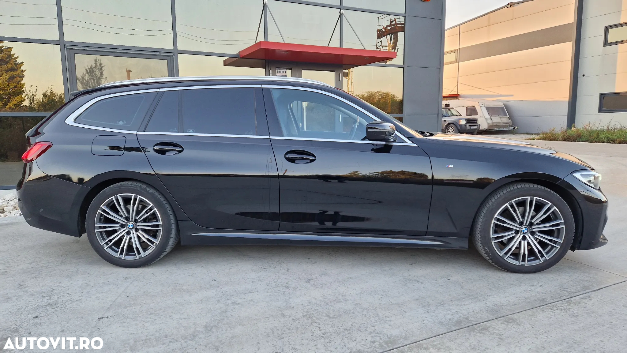 BMW Seria 3 320d AT MHEV - 12