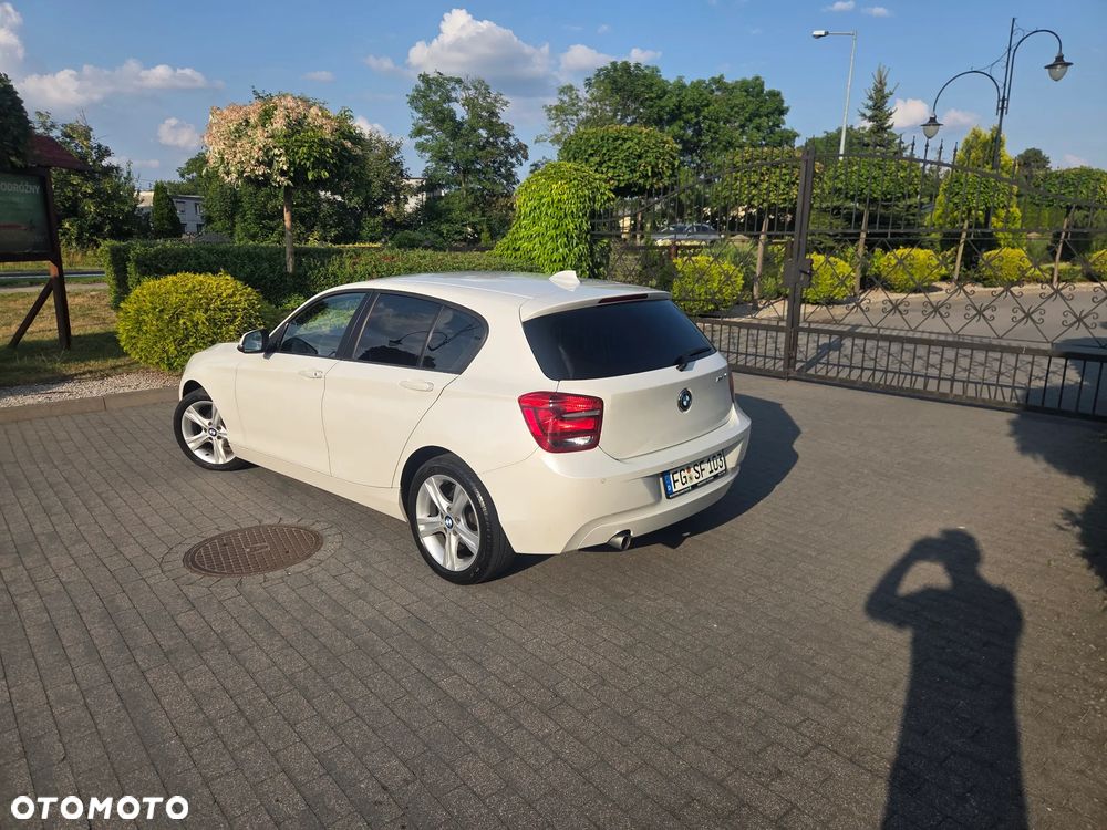 BMW Seria 1 116d DPF Edition Sport - 13