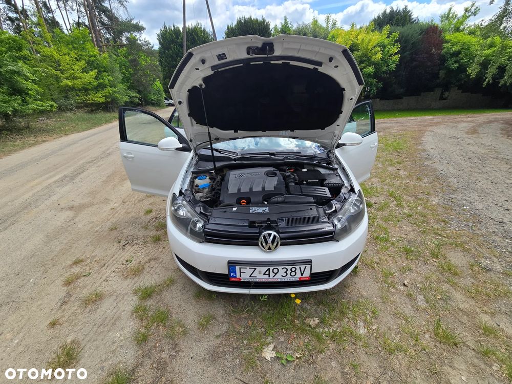 Volkswagen Golf 1.6 TDI DPF Highline - 15