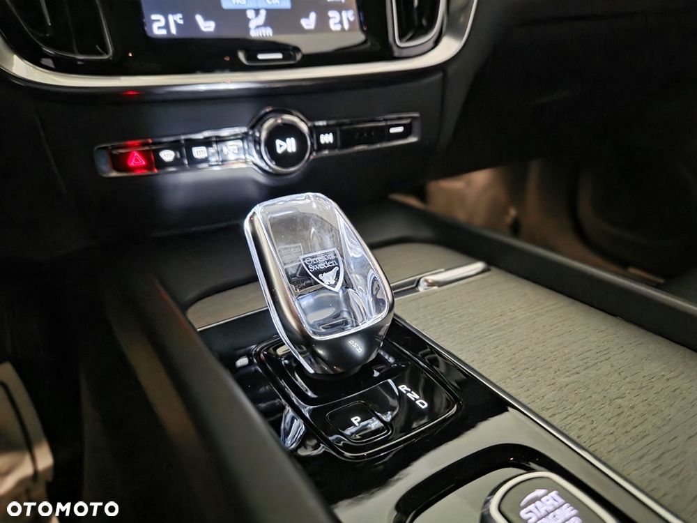 Volvo V60 B4 D Geartronic Inscription - 39