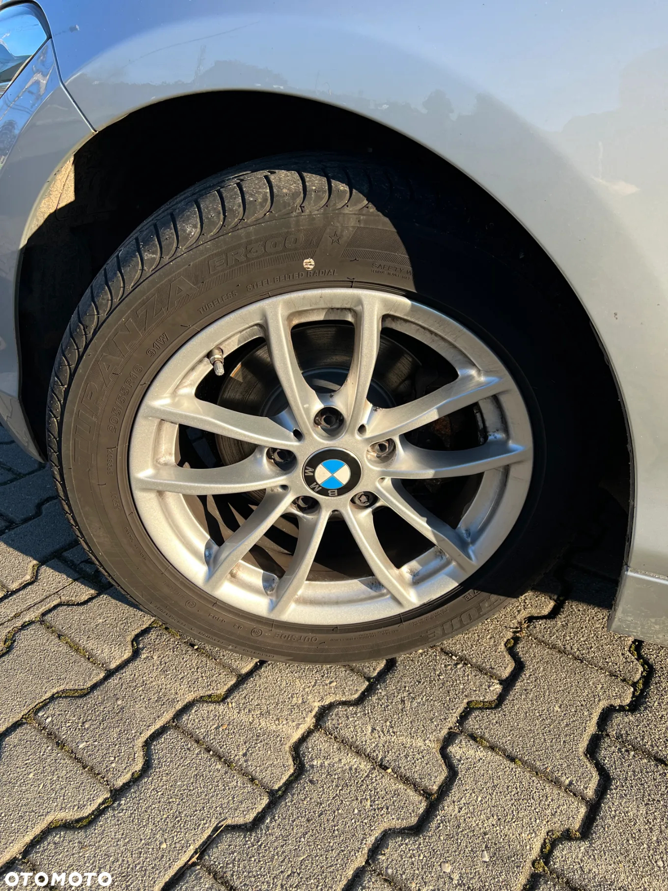 BMW Seria 1 116i - 13