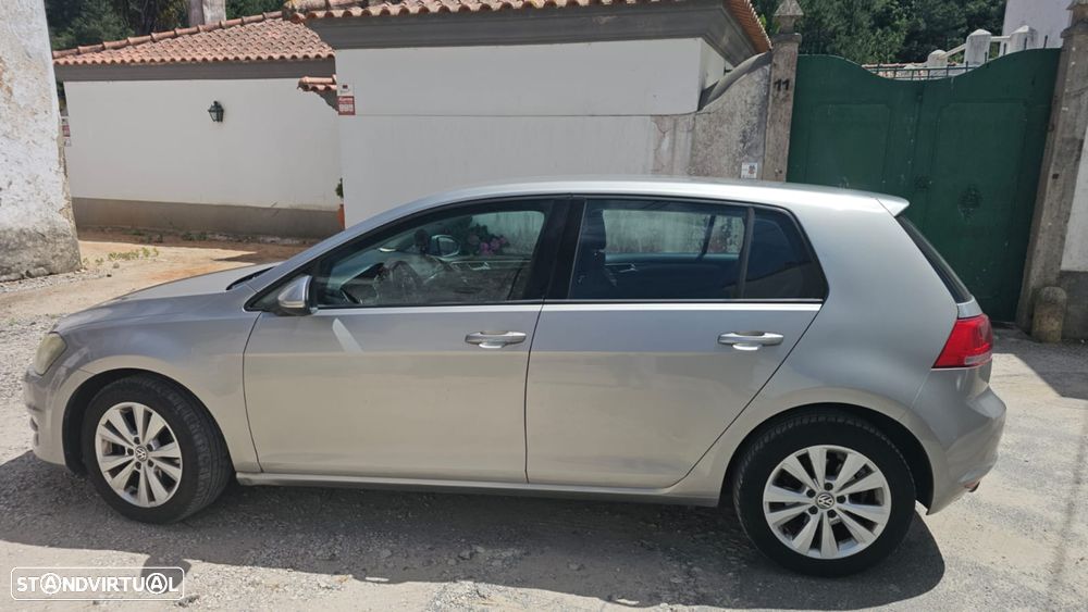 VW Golf 1.6 TDi Trendline BlueMotion - 1