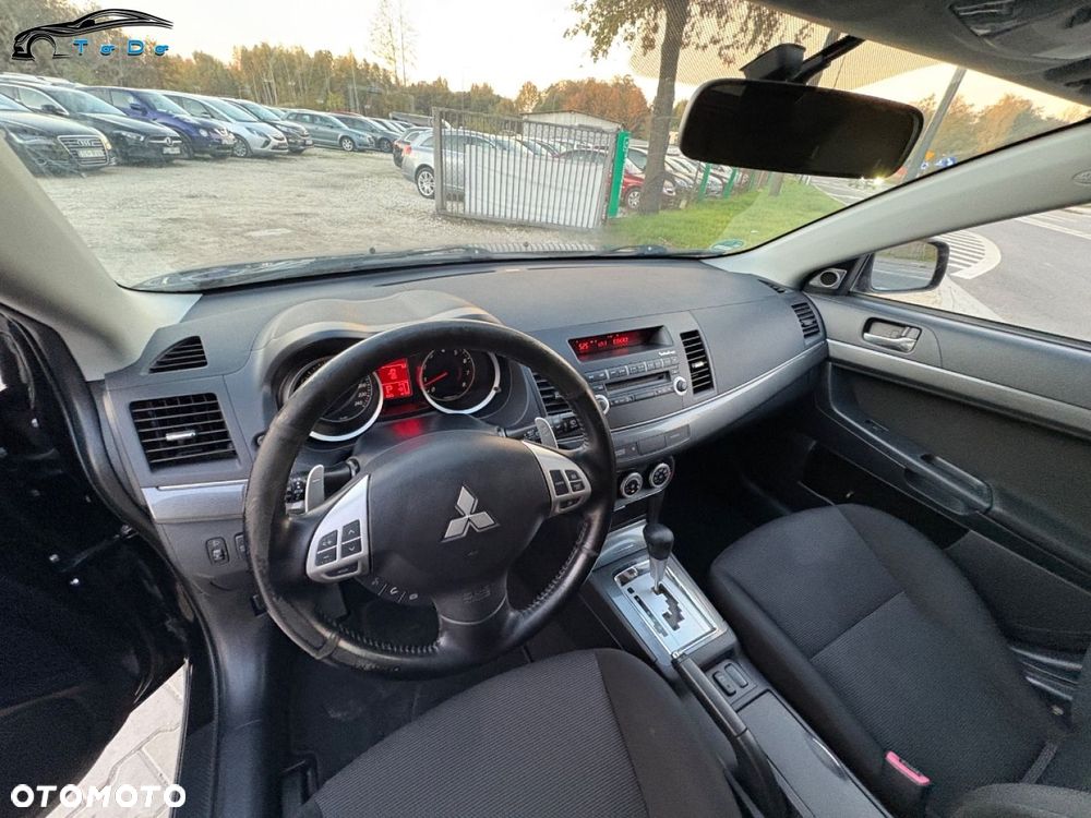 Mitsubishi Lancer - 19