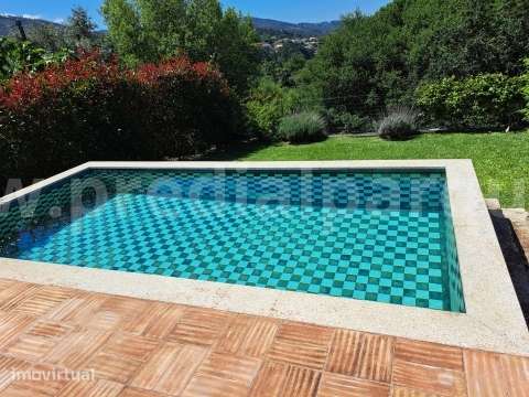 Moradia T3 totalmente recuperada, com piscina, Vila Nova de Cerveira - Grande imagem: 3/23