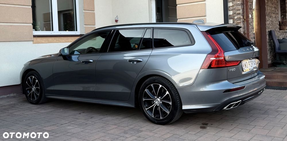 Volvo V60 D3 Momentum - 22