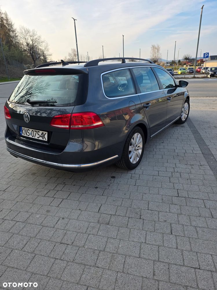 Volkswagen Passat 2.0 TDI Comfortline - 3