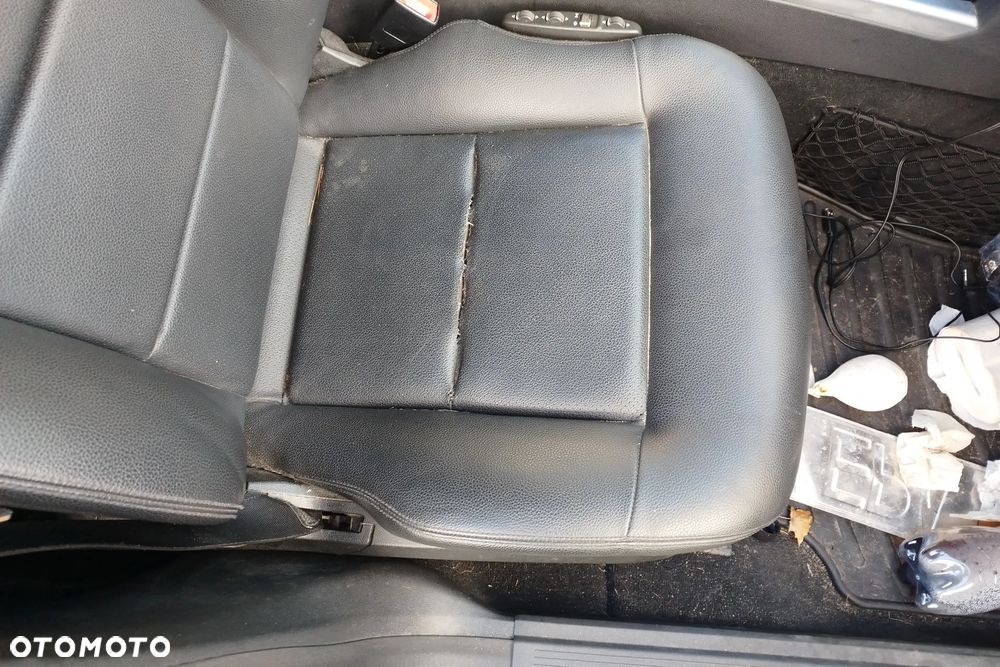 fotele przód + kanapa tył SKÓRA CZarna do MERCEDES w212 KOMBi 09- komplet z podłokietnikiem - 14