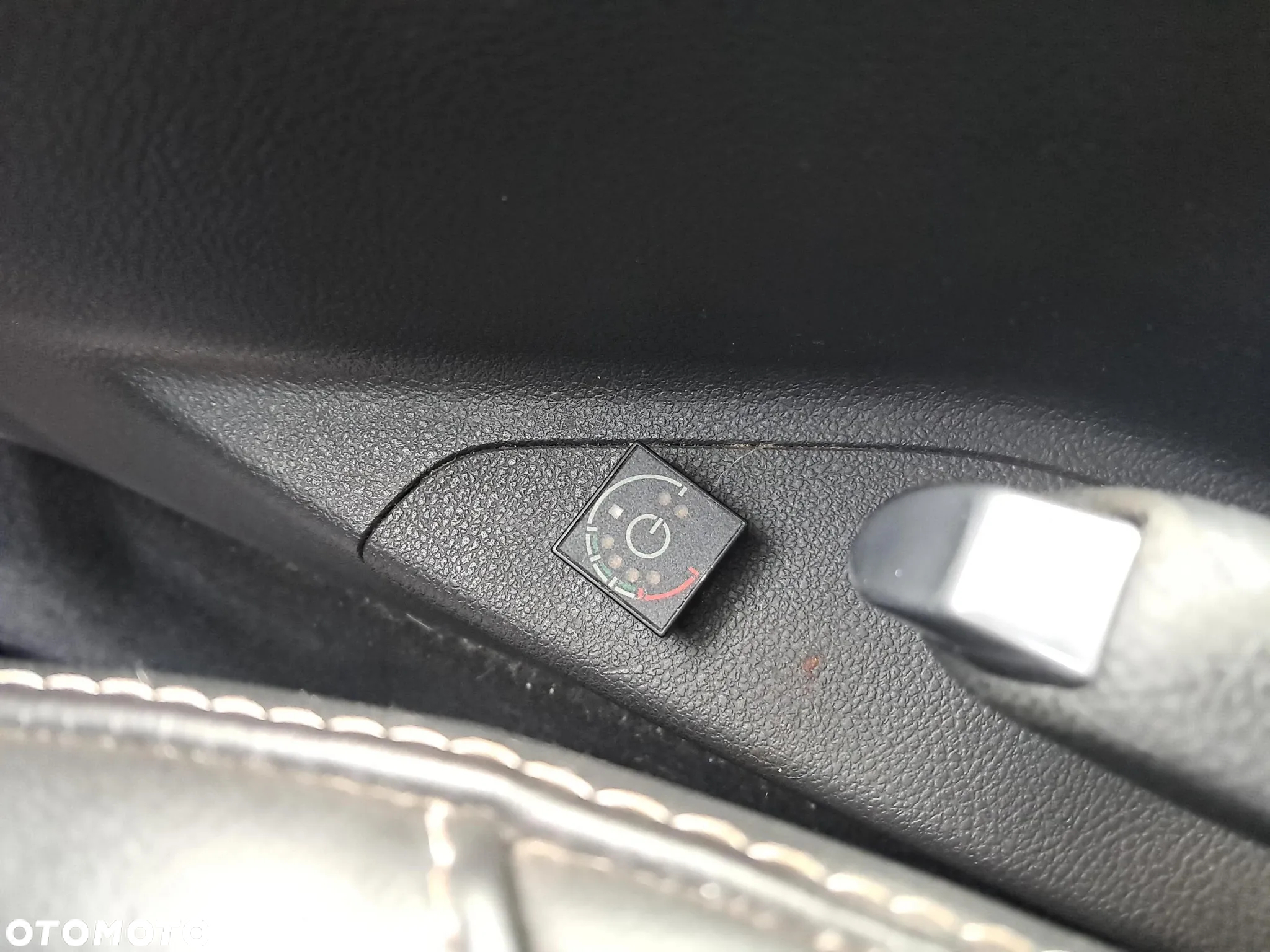 Ford Focus 1.6 Trend - 23