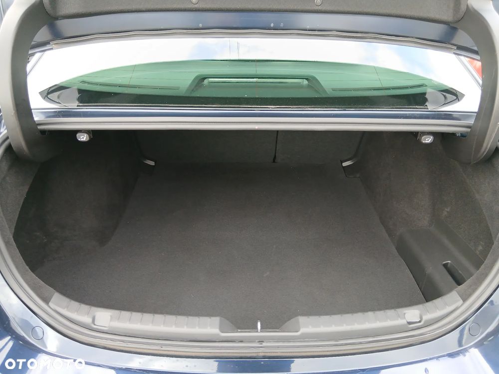 Mazda 3 2.0 mHEV Exclusive Line - 22